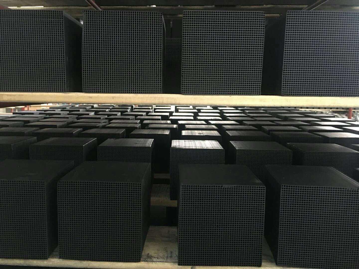 四個方法辨別高品質蜂窩活性炭